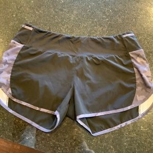 Black and Camo 5 Star Shorts
